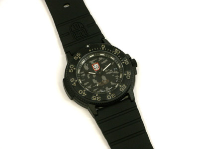 2010limitedgraycamoranger01