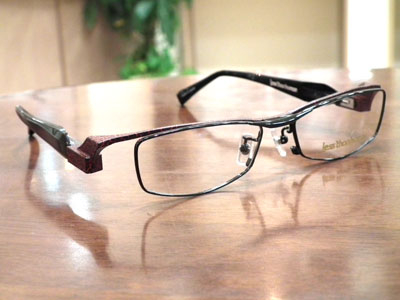 Businesspanchira13605