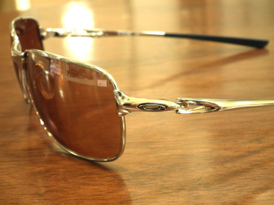 20110530cwireplchrvr28bk02