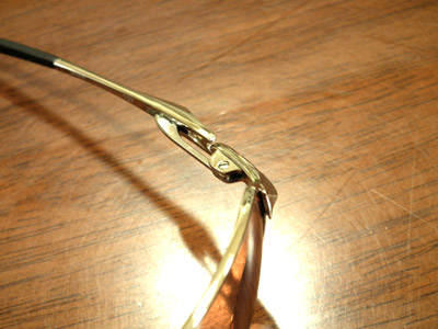 20110530cwireplchrvr28bk03