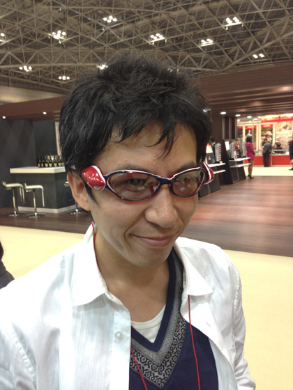 20121025factory900fa20703