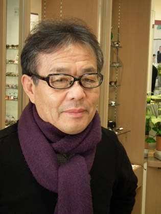 20121118fa282001_2