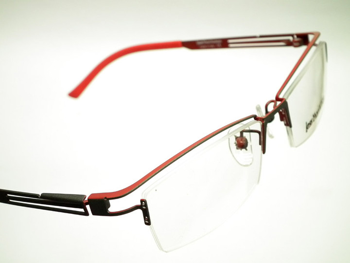 201302161335engn952601