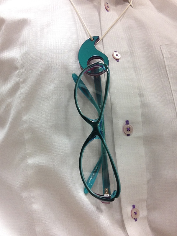 20140527glassesholder02