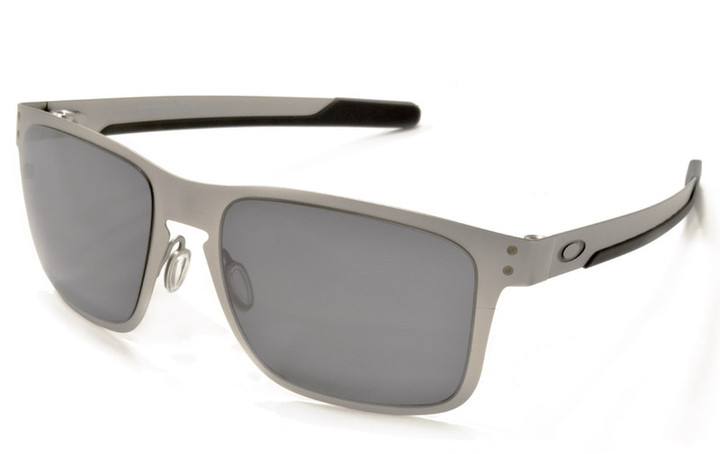 Ｈａｍａｙａブログ : OAKLEY HOLBROOK METAL 入荷！！