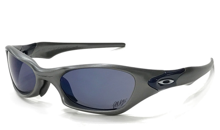 Ｈａｍａｙａブログ : OAKLEY デッドストック品 VALVE！！