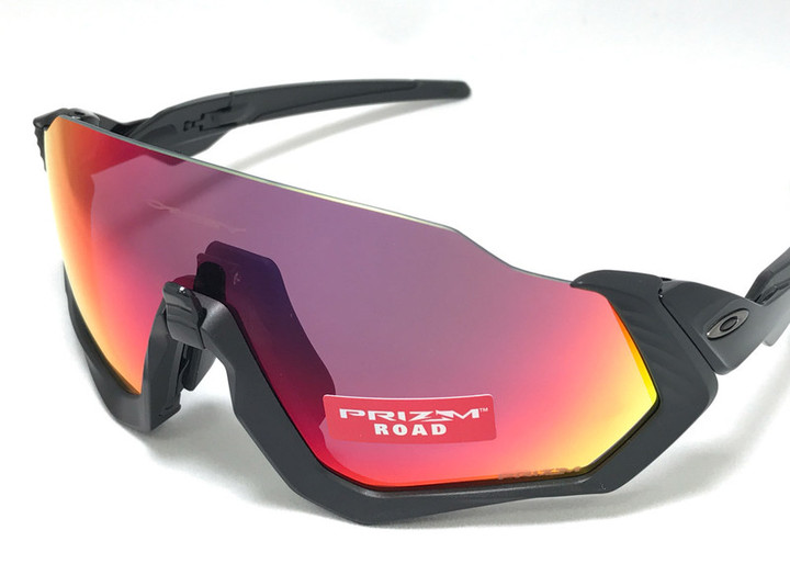Oakley Flight Jacket】の特徴と欠点｜札幌トラックバイク日記