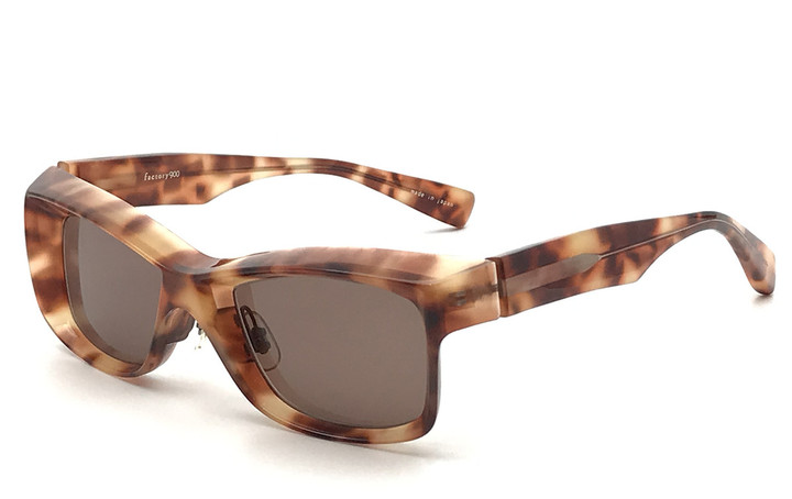 20200517fa1090_153_brownsunglasses_