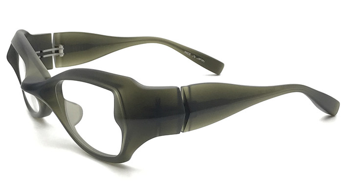 20201031fa441_579m_03