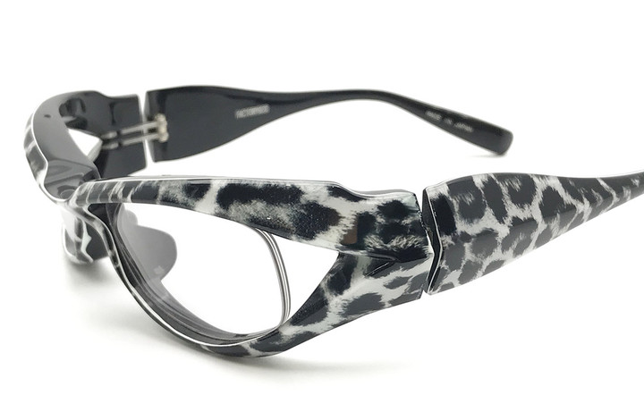 20210303fa240s_100_03_2