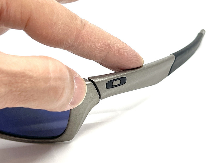 20230308jury_hinge_01