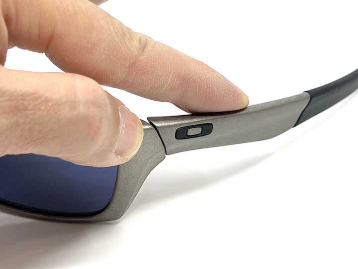 20230308jury_hinge_02