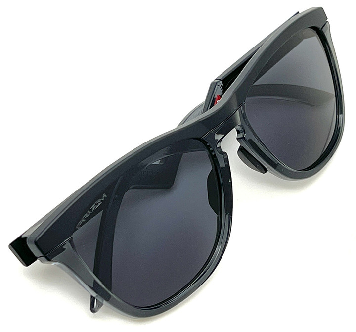 Hamayaブログ : OAKLEY Frogskins Hybrid