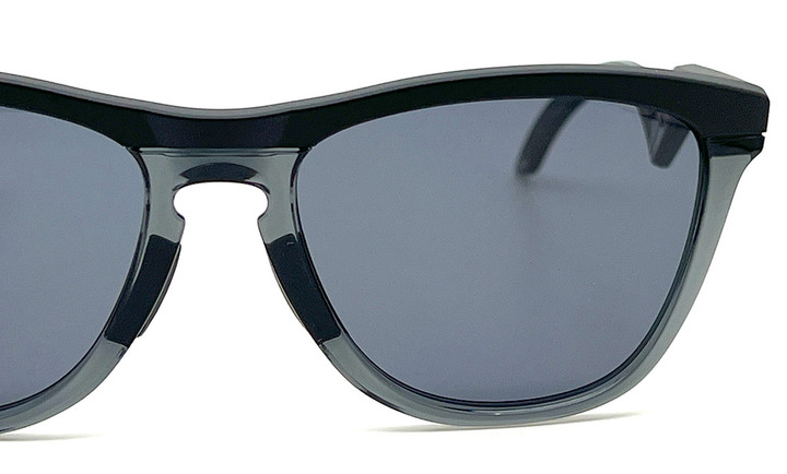 Hamayaブログ : OAKLEY Frogskins Hybrid