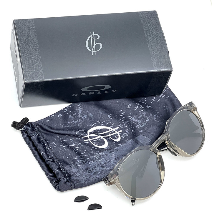Oakley HSTN デイミアン•リラードSignature For the people. Introducing the Damian Lillard Signature Series