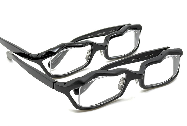 20241110fa076_001_and_001m