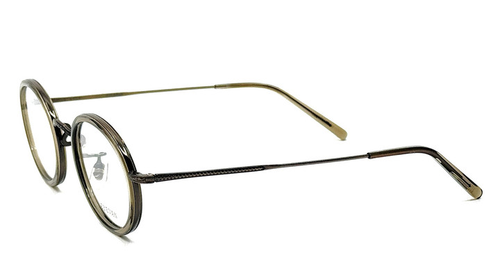 20241127e0516_crmlbumb_03