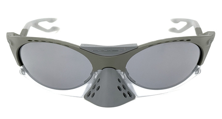 Hamayaブログ : OAKLEY PLANTARIS 新色追加