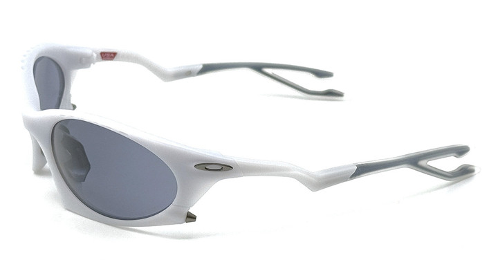 Hamayaブログ : OAKLEY PLANTARIS 新色追加