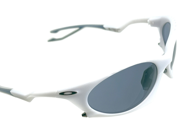 Hamayaブログ : OAKLEY PLANTARIS 新色追加