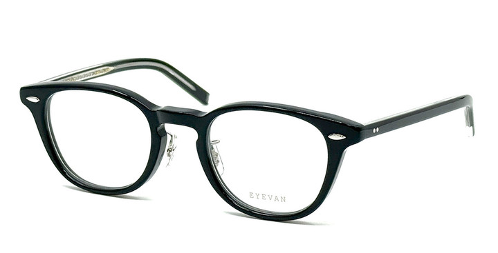 20250827webb_narrow_pbk_01