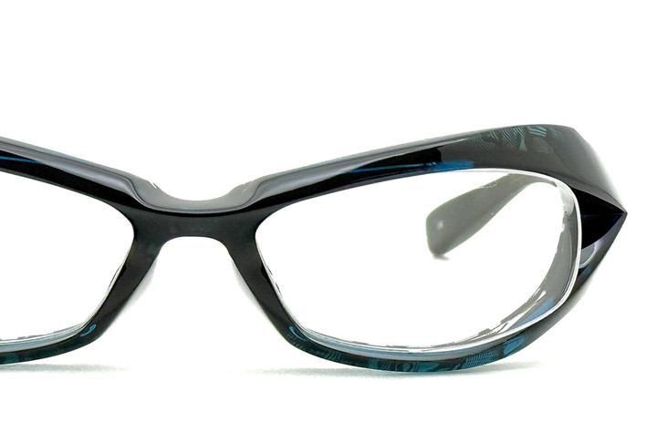 20251103fa240_h20_10