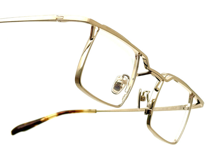 20251130ya002_01_02_2