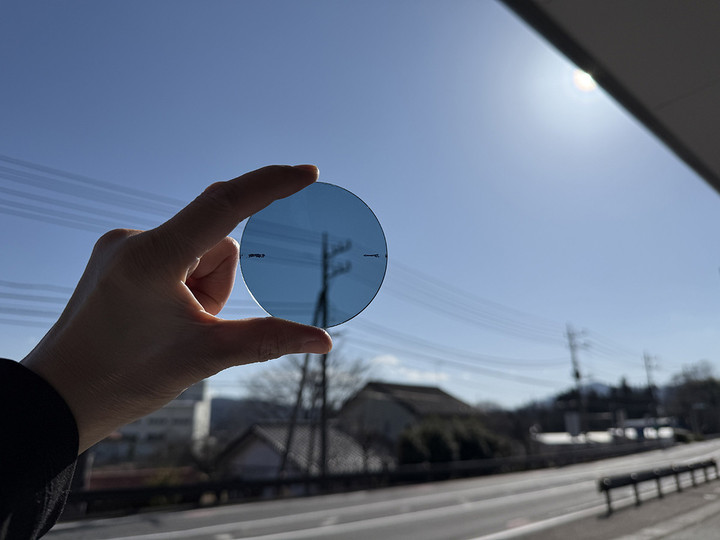 20260316ease_blue_04