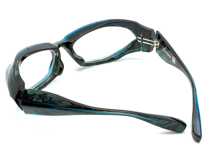 20251103fa240_h20_11