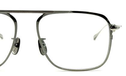20251117geek12front 20251117geek12front